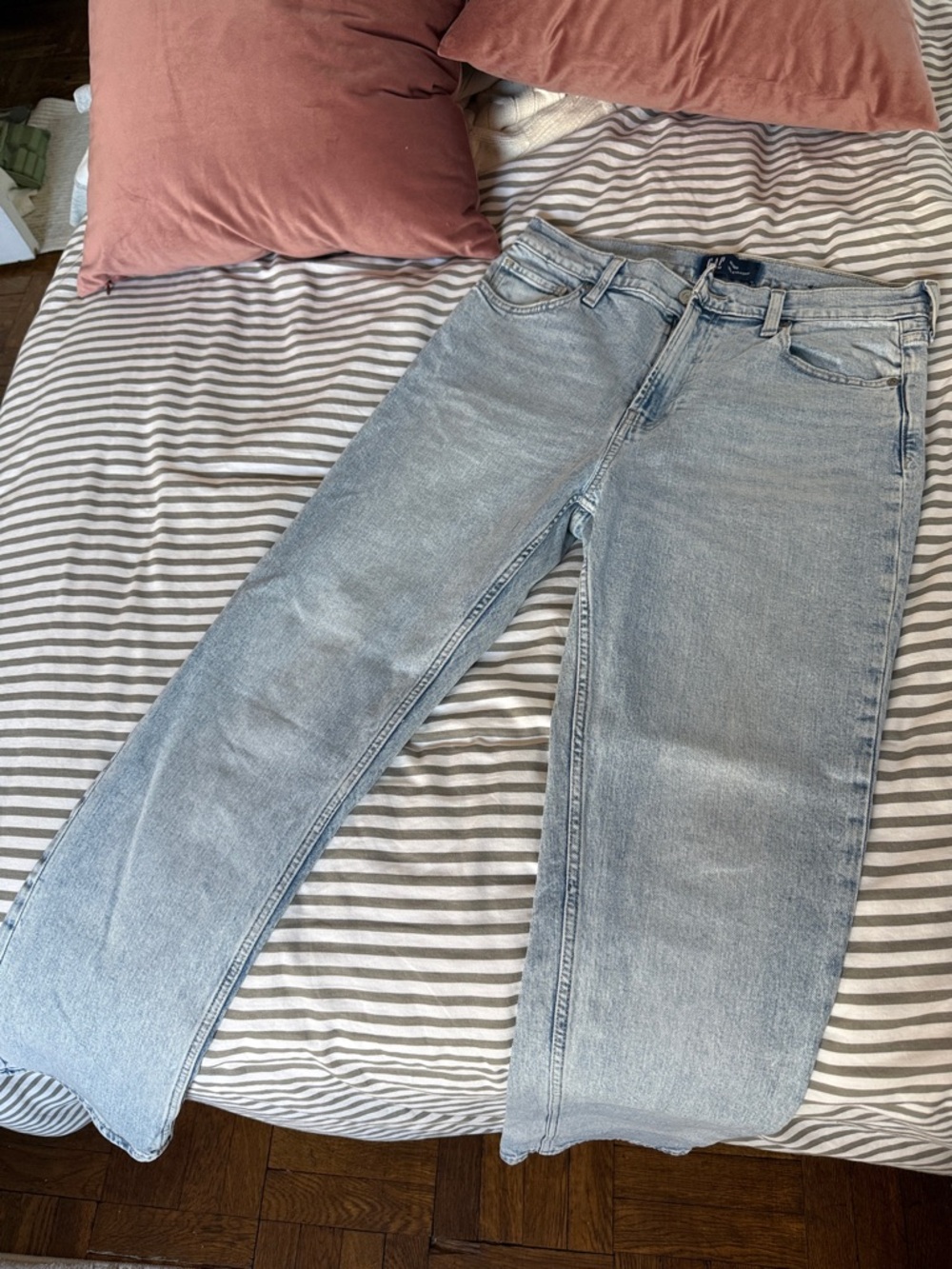 Gap Light Blue Women's Straight-Leg Jeans